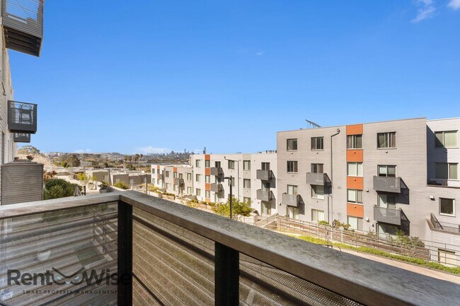 Building Photo - 50 Jerrold Ave