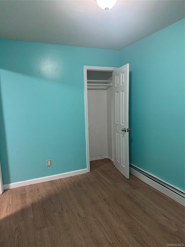 Building Photo - 3-60 Beach 88th St