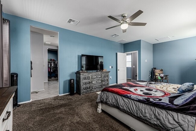 Building Photo - 5 Bedroom home in Maricopa