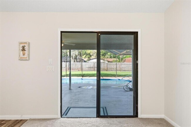 Building Photo - 8 Blakeport Ln