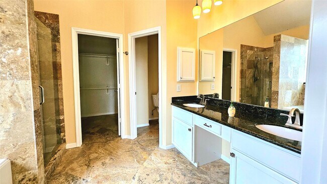 Building Photo - 3121 English Oaks Blvd