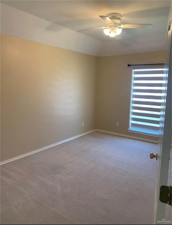 Building Photo - 22 Wisteria Ave