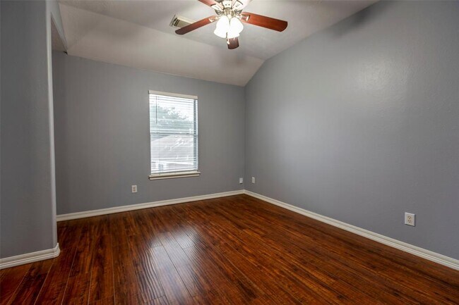 Building Photo - 20107 Parkstone Bend Ln