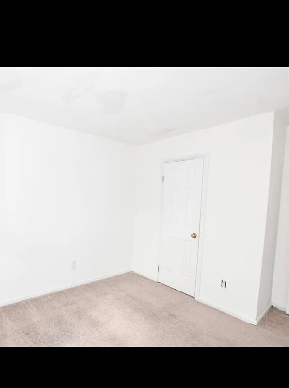 Building Photo - 5661 Campus Dr