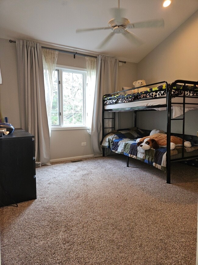 Building Photo - 4015 Amalfi Dr