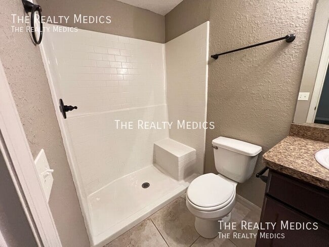 Building Photo - 83 Guava Pass