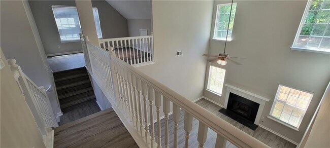 Building Photo - 5291 Caitlin Ln