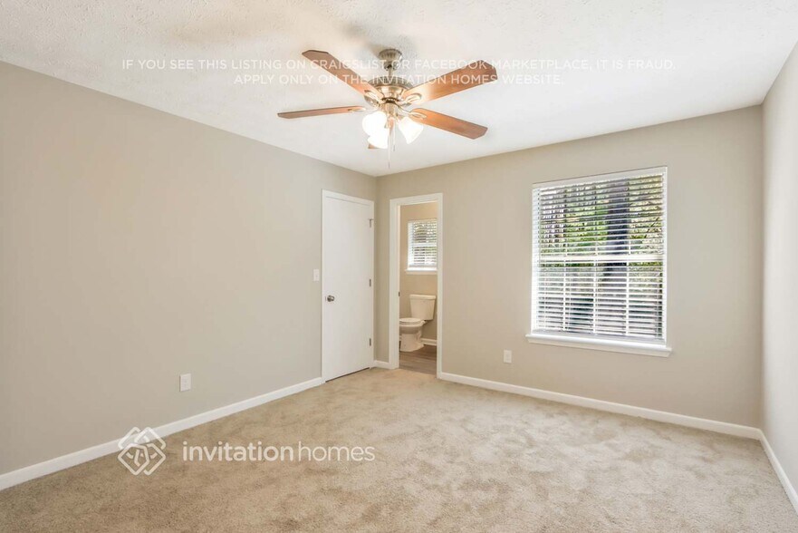 Building Photo - 6525 Emerald Pointe Cir