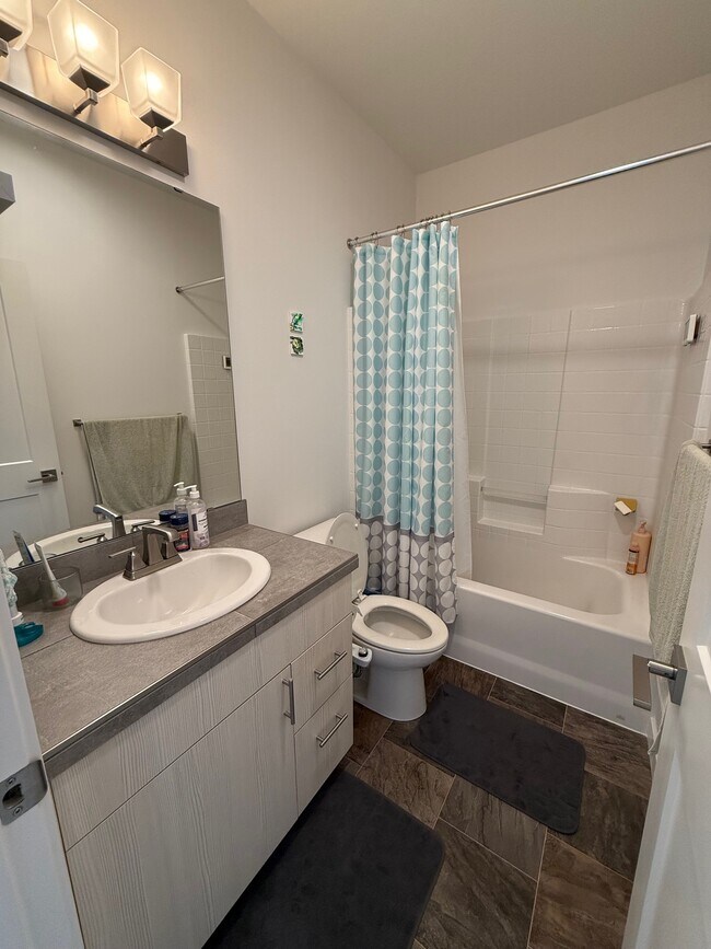 Building Photo - 1480 157th Ct NE