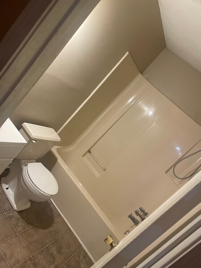 Building Photo - 1721 Chickasawba St