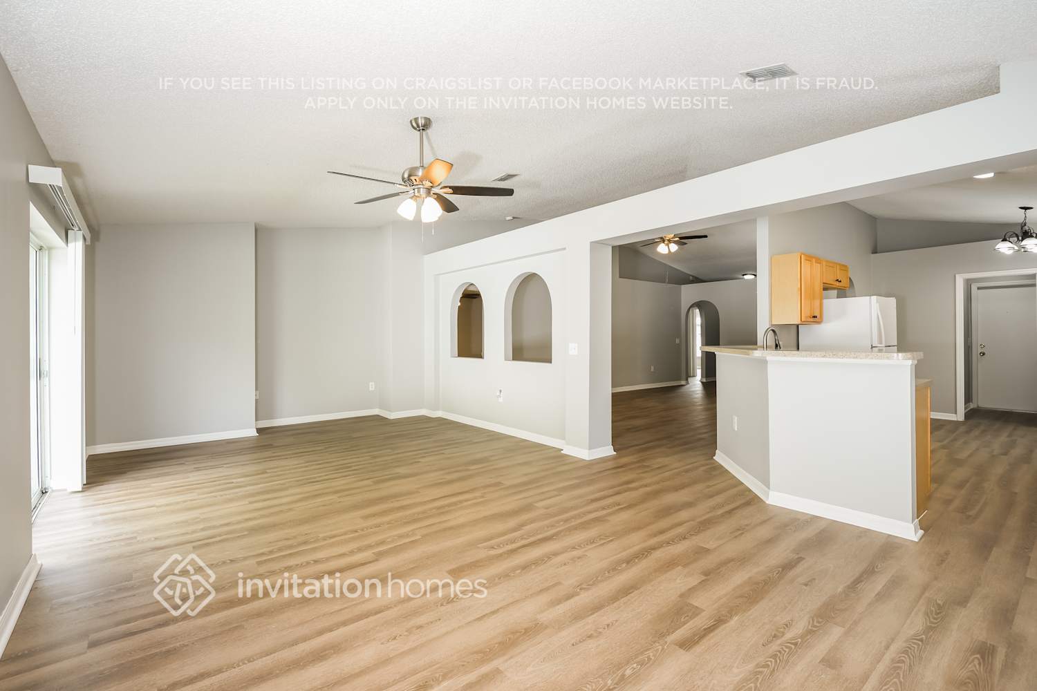Building Photo - 3013 Elbib Dr