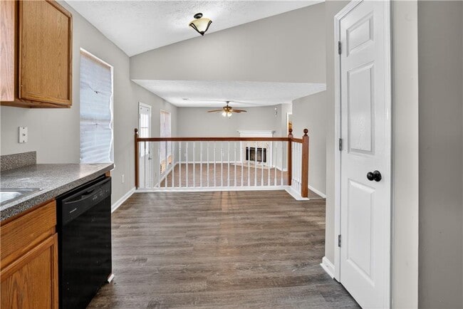 Building Photo - 5822 Cedar Croft Ln