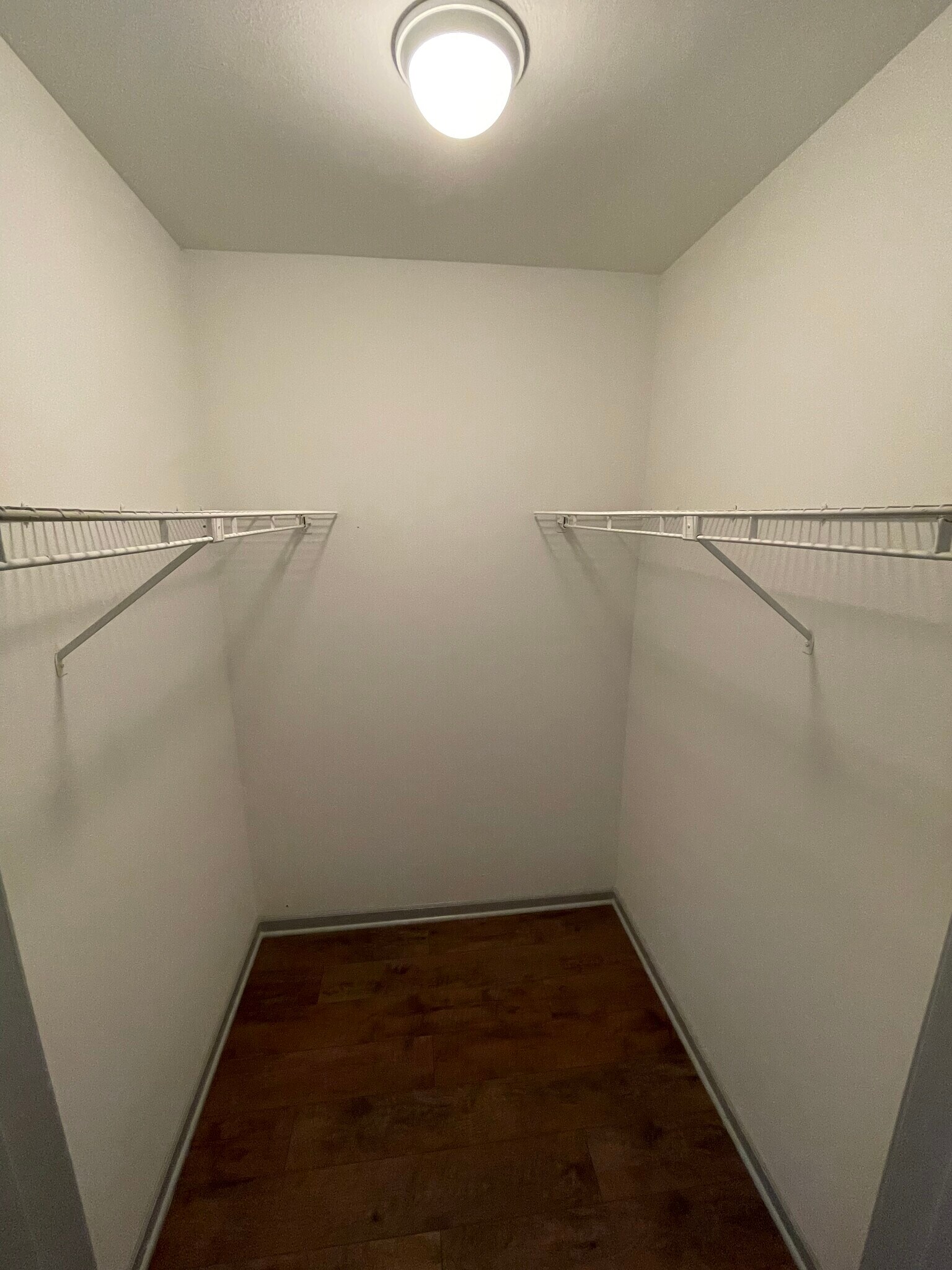 Building Photo - 1757 S Brightside View Dr