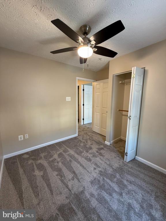 Building Photo - 1064 Jeanett Way