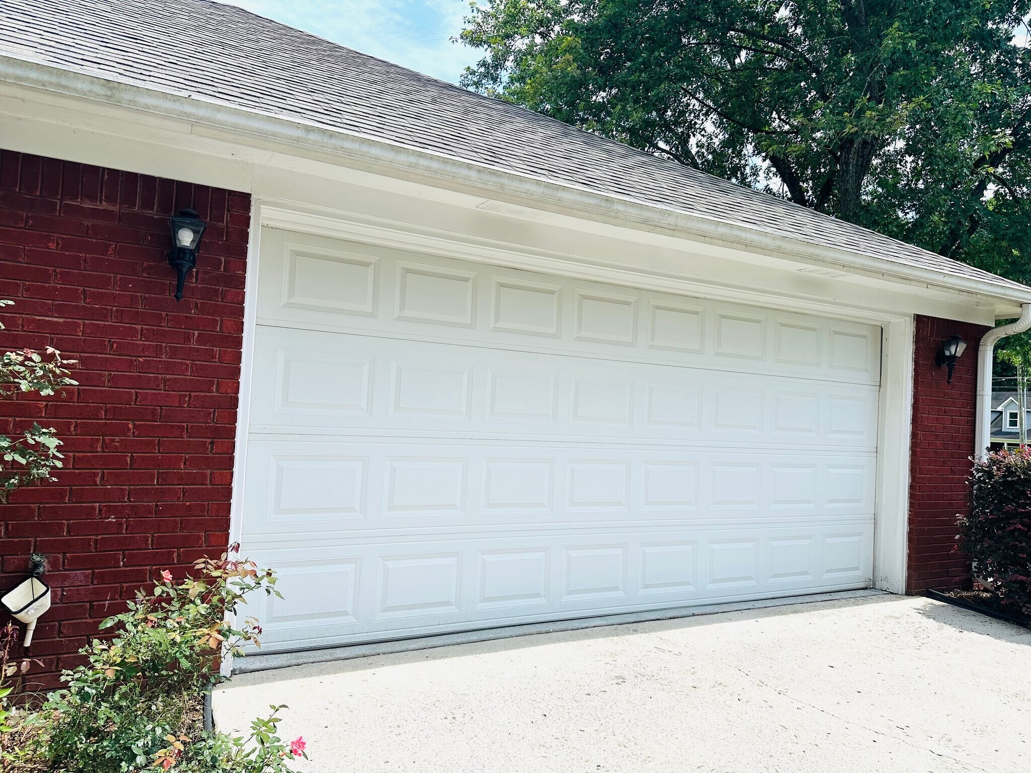 Building Photo - 101 Foxwatch Cir