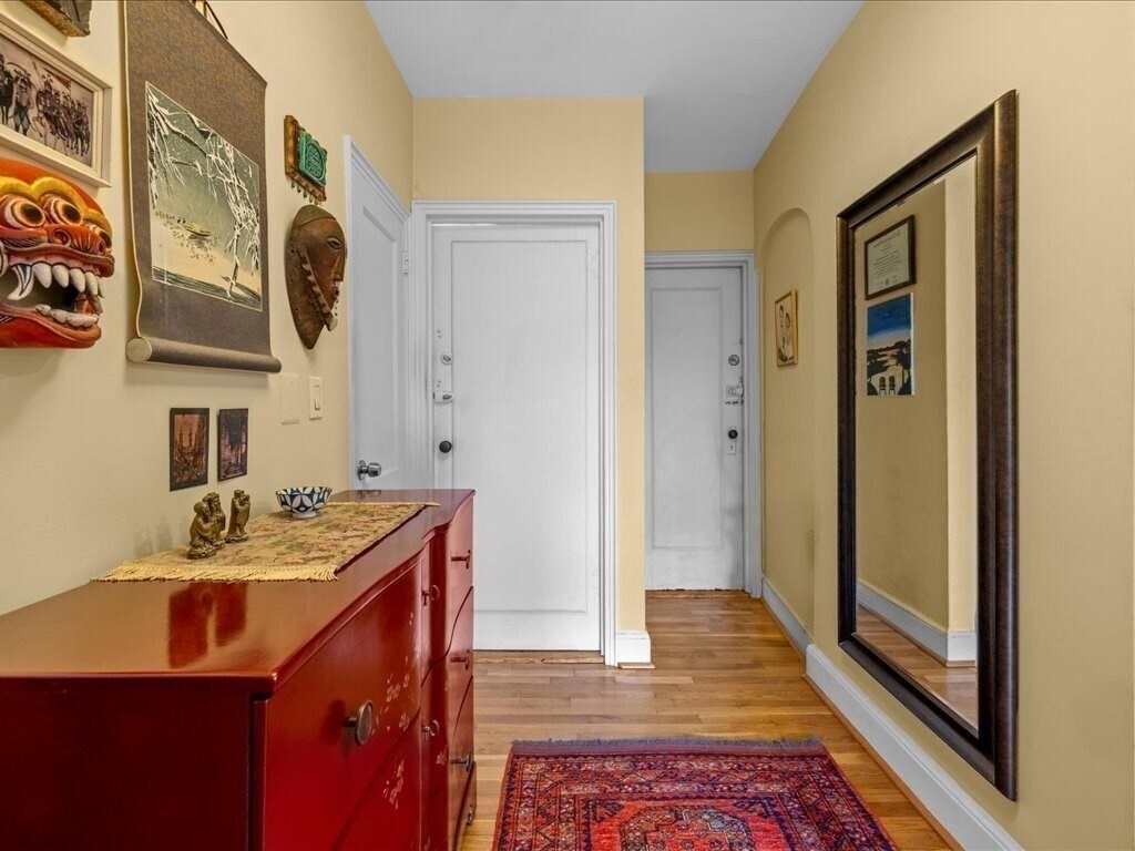 Building Photo - 228 Commonwealth Ave