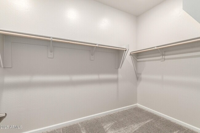 Building Photo - 18207 W Daley Ln