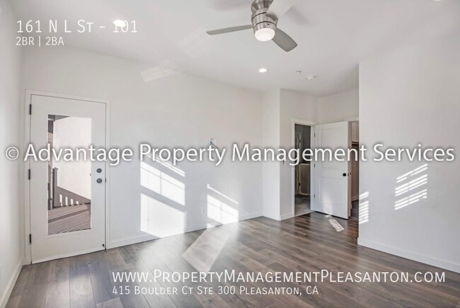 Building Photo - 161 N L St