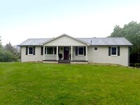 Building Photo - 472 Franklin Rd