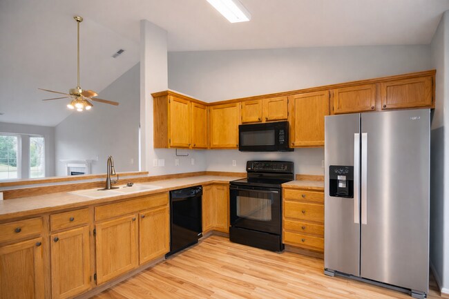 Building Photo - 2917 NW Watkins Ct