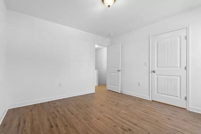 Building Photo - New Two Bedroom Townhouse for Rent! Two We...