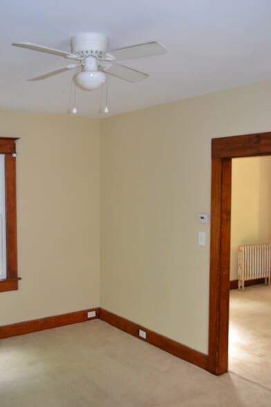 Building Photo - 2115 Hollister Ave