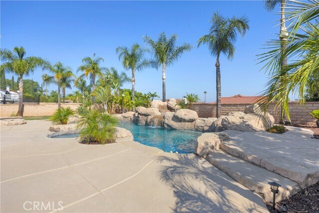 Building Photo - 1247 Bridgeport Rd