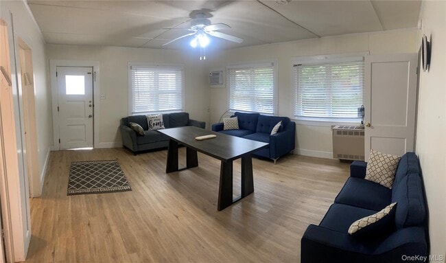 Building Photo - 7 Sylvan Side Ave