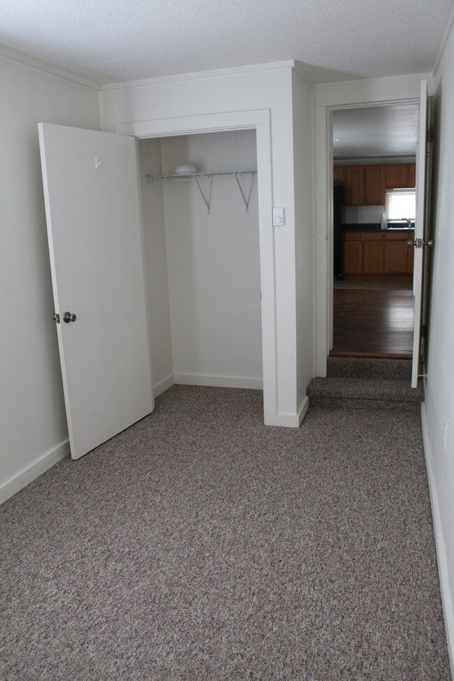Building Photo - Cape Cod Home with Attached Garage