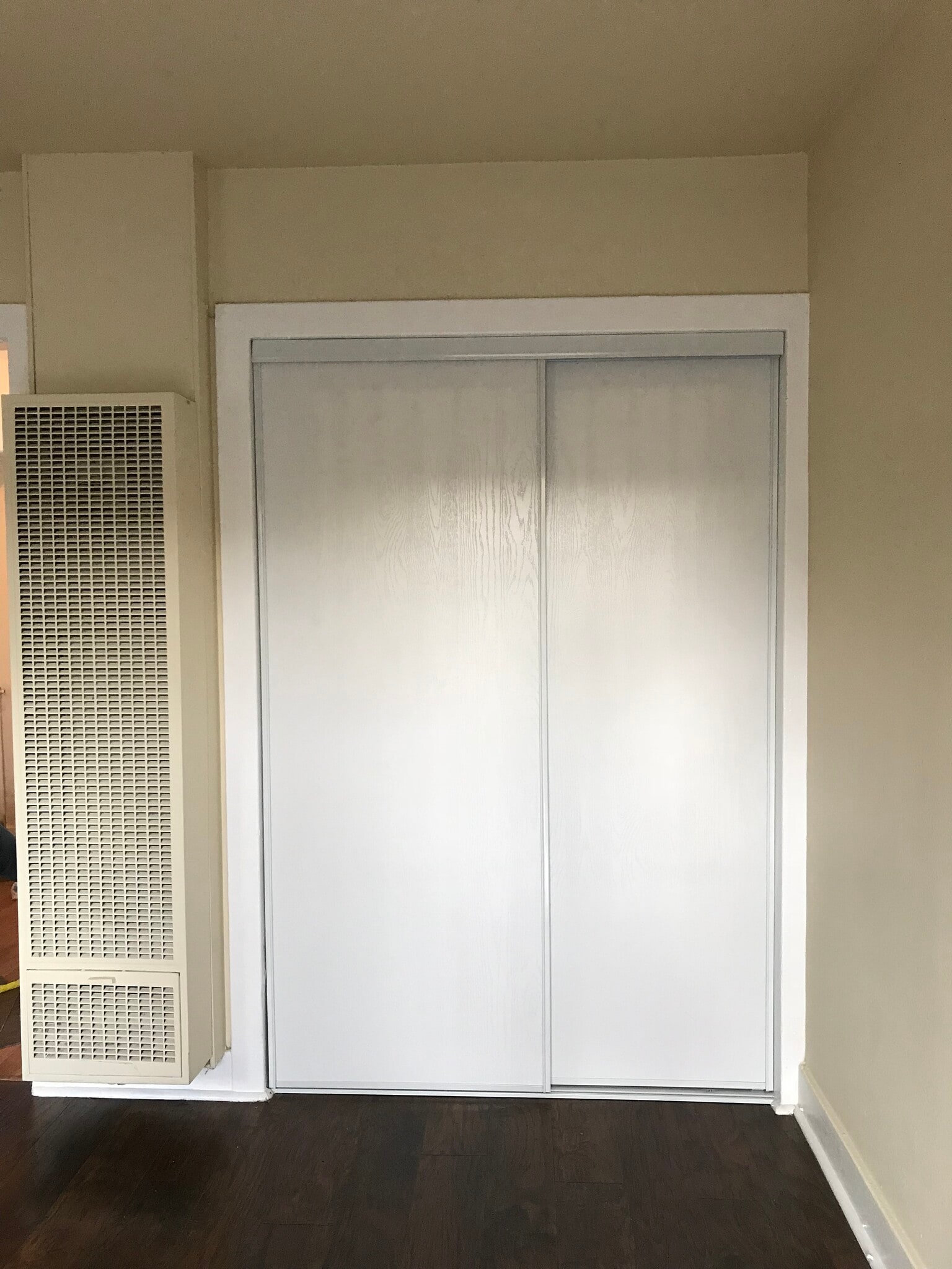 Building Photo - 1660 1/2 Murchison St