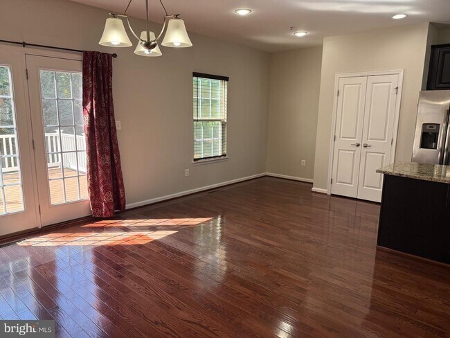 Building Photo - 922 Magnolia Blossom Ct
