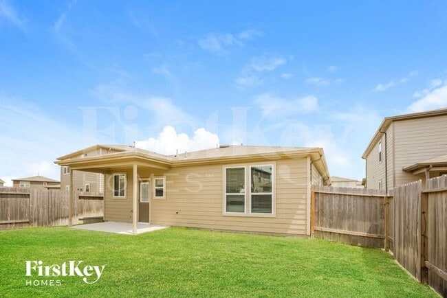Building Photo - 4606 Falling Sun Dr