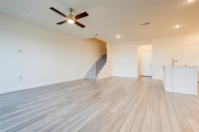 Building Photo - 13027 Makers Dr