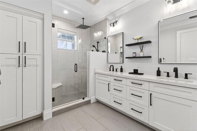 Building Photo - 620 Inlet Waters Cir