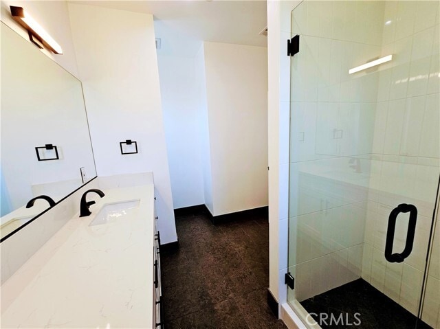 Building Photo - 5016 N Bentree Cir