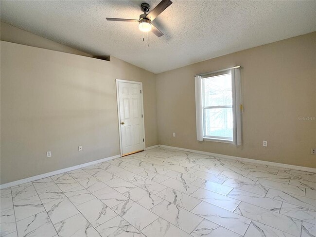 Building Photo - 309 Catfish Dr E