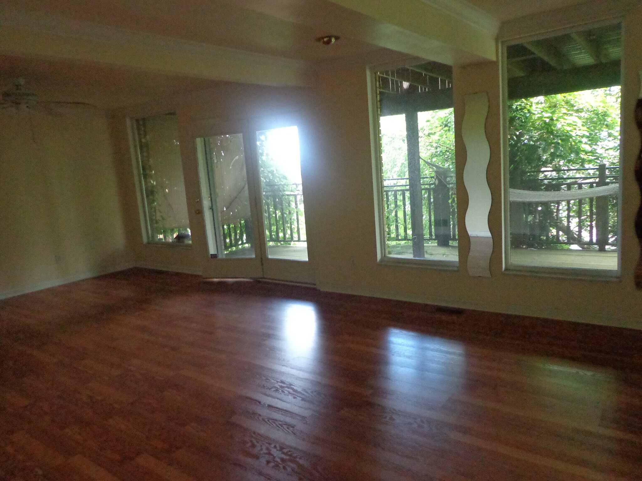 deck off living room - 6 Prospect St