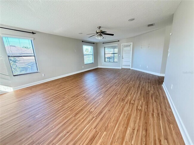 Building Photo - 2069 Nerva Rd