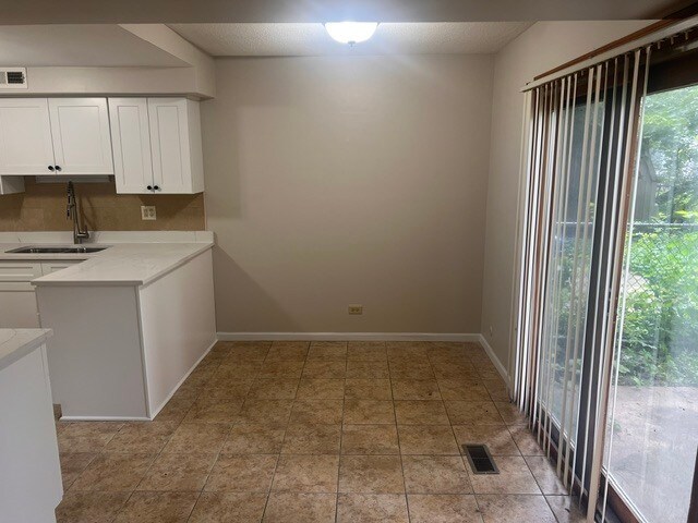 Building Photo - 369 Kirkwood Cir