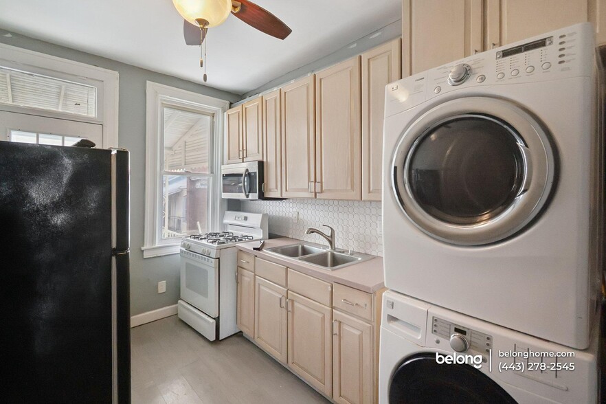 Building Photo - 3608 Reisterstown Rd