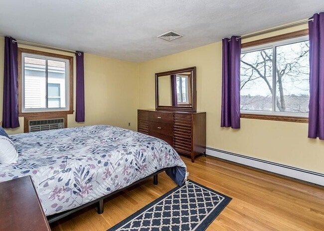 Primary Photo - 23 Copley Ave