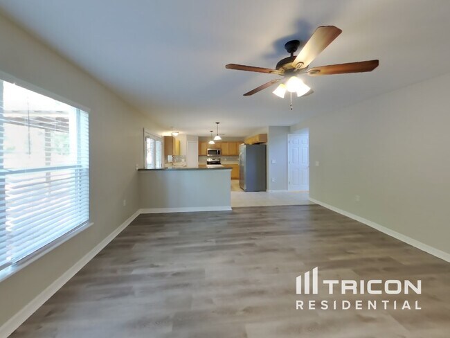 Building Photo - 6 Sweetgum Ct N