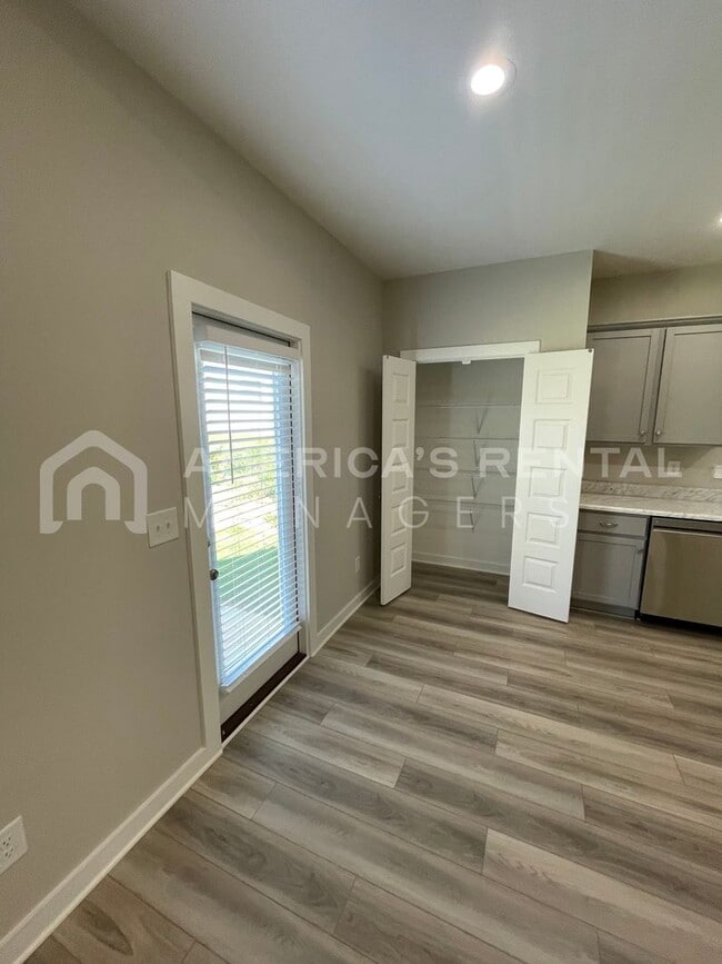 Building Photo - Home for Rent in Eva, AL!