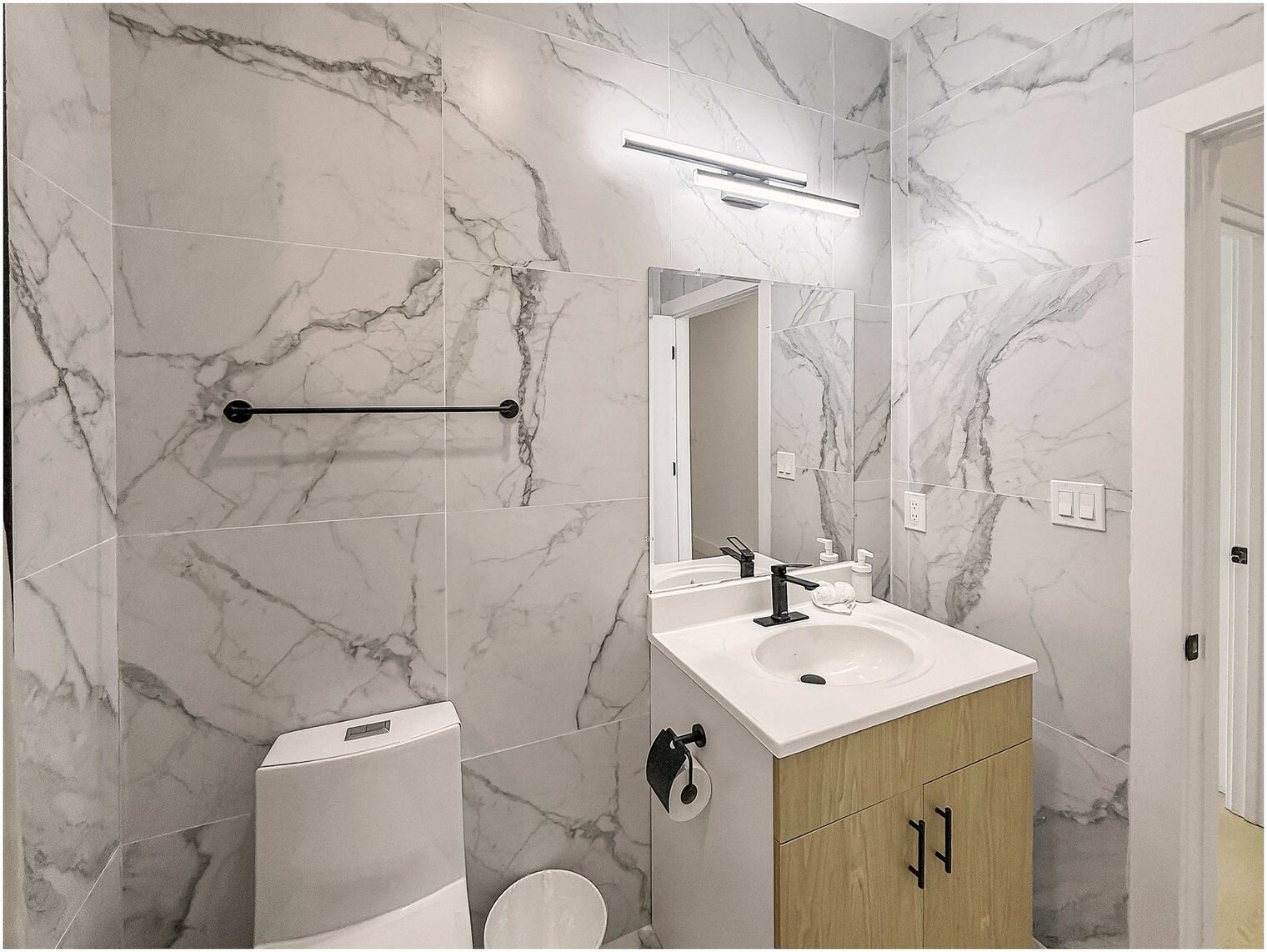 Building Photo - 1247 N 2nd St