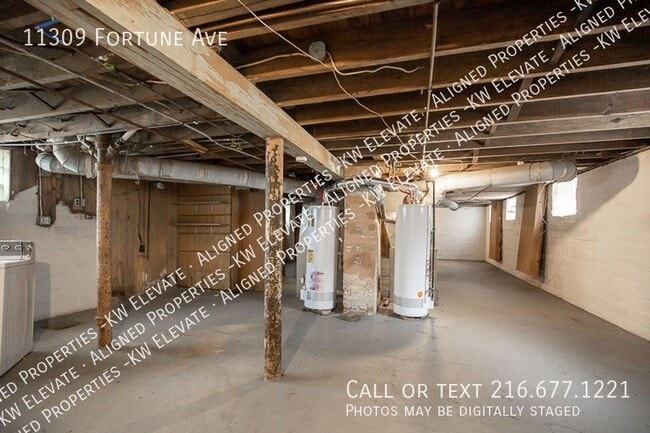 Building Photo - 11309 Fortune Ave