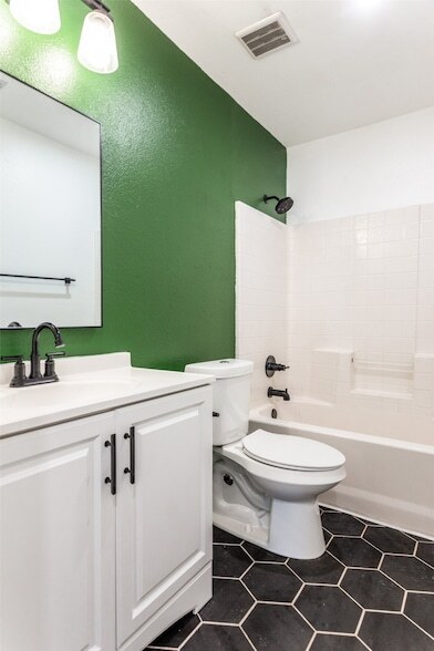 Building Photo - 2104 Greybull Tr