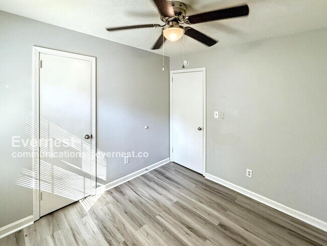 Building Photo - 1525 6th Way NW