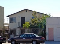 Building Photo - University House Apartments