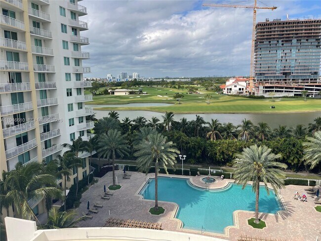 Building Photo - 1745 E Hallandale Beach Blvd