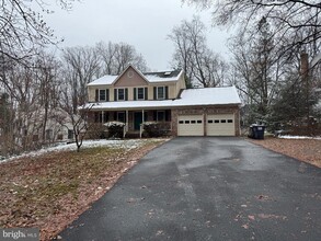 Building Photo - 1119 Richmond Dr